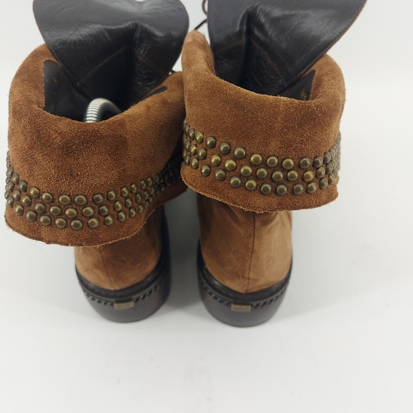 Stuart Weitzman 'Yadastud' Biker Ankle Boot Brown Suede 7M MSRP $585 - Picture 5 of 7